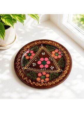 Vintage Hand Painted Folk Art Wood Plate Floral Cottagecore Decor‎ 4.5”